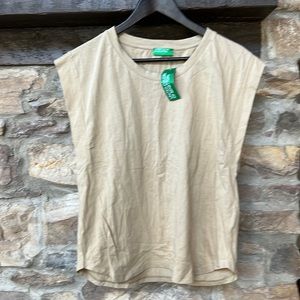 Benetton Tee Shirt NWT